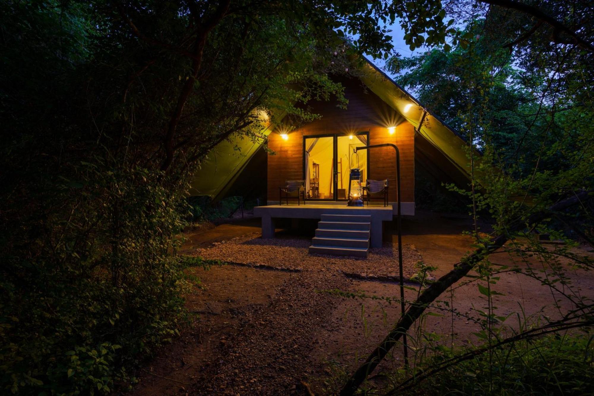 Makini Bush Camp, Yala Hotel Екстериор снимка